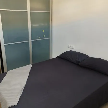 En